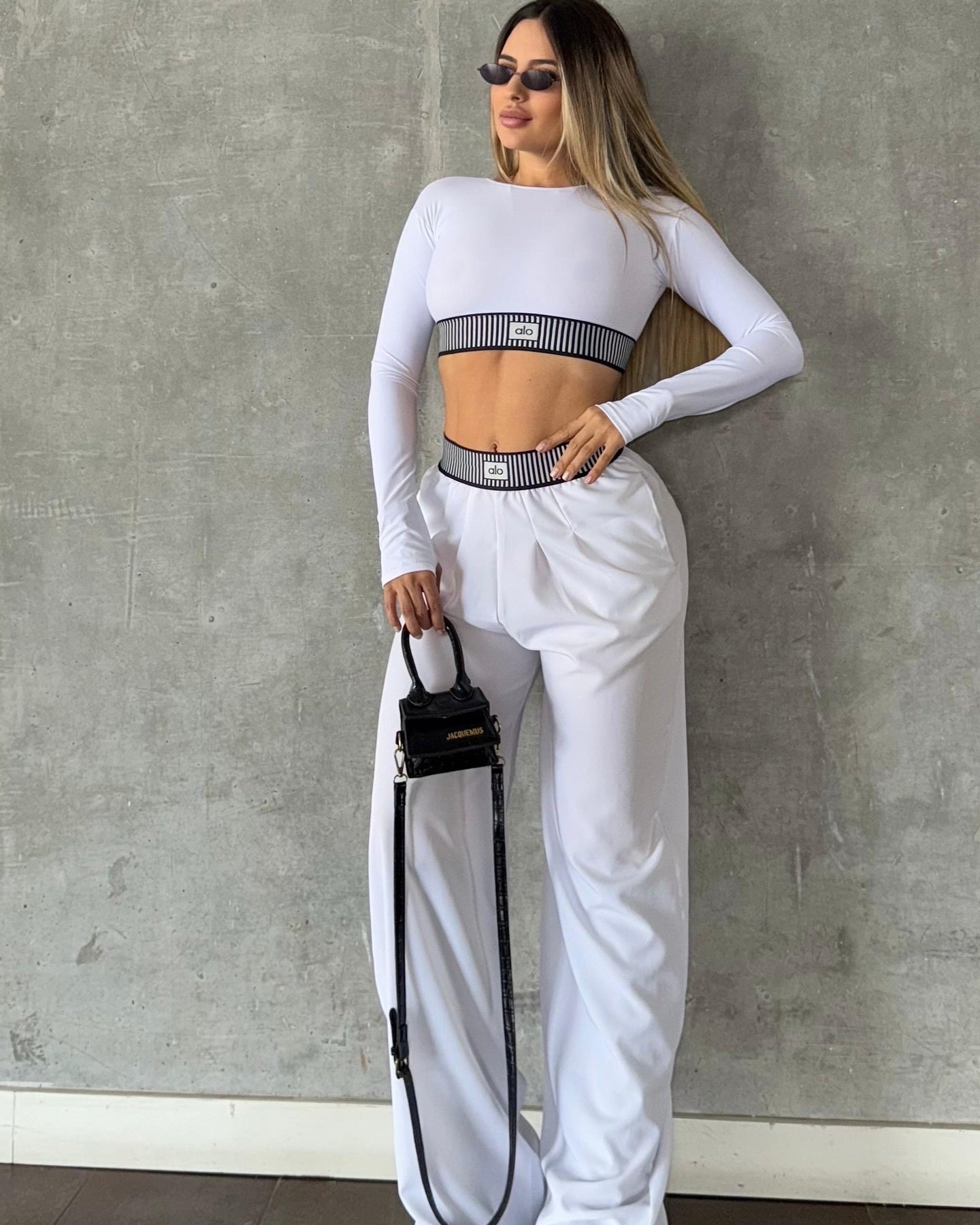 Women's Autumn Winter Fashion Long Sleeve Sexy Crop Top High Waist Loose Casual Straight Wide-Leg Pants Set 3