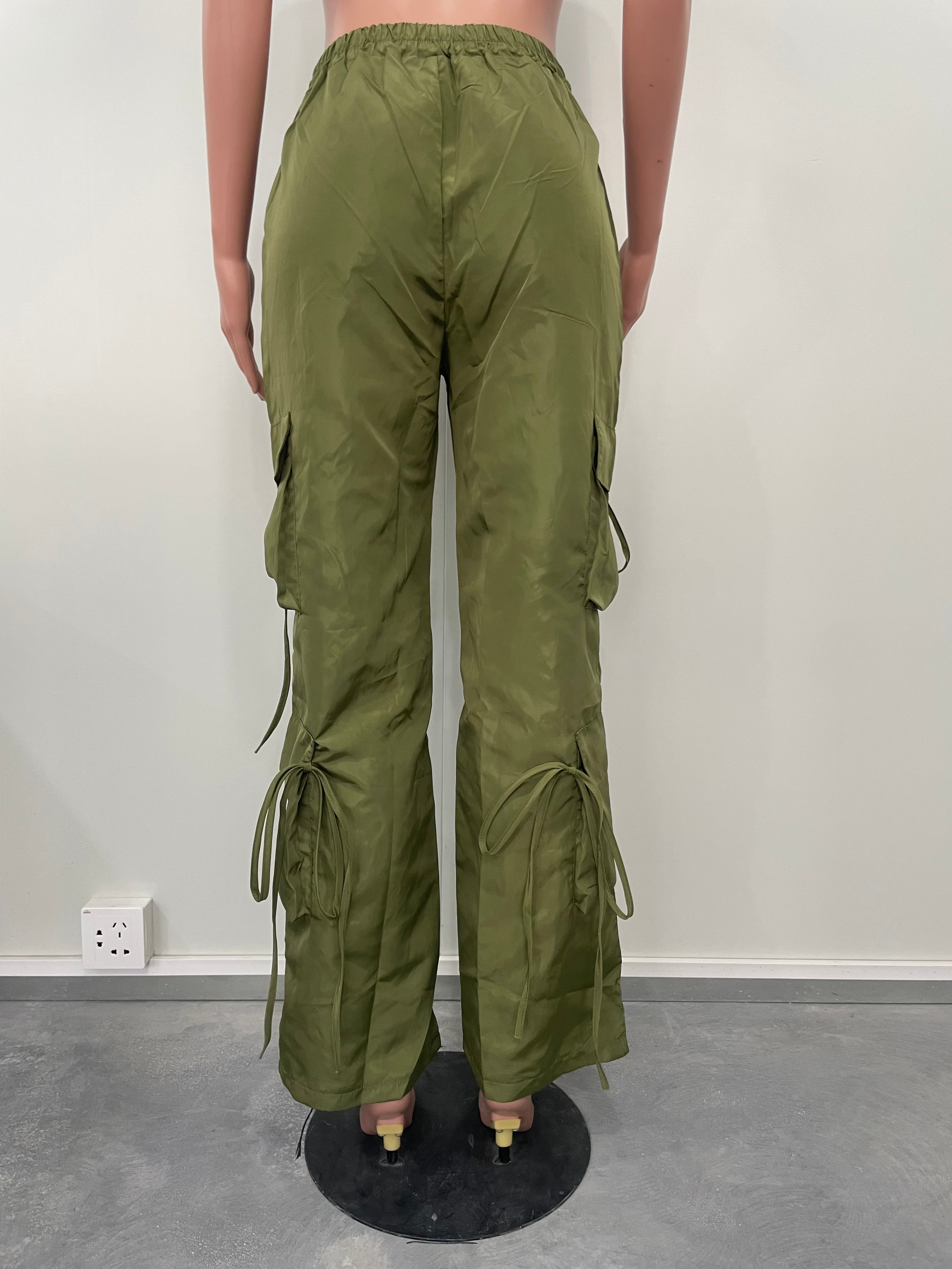 Women's Zip Lace-Up Solid Green Casual Trousers 19