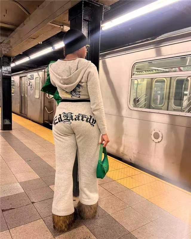 Autumn And Winter Women's Fashion Casual Printed Zipper Hooded Two Piece Tracksuit 7