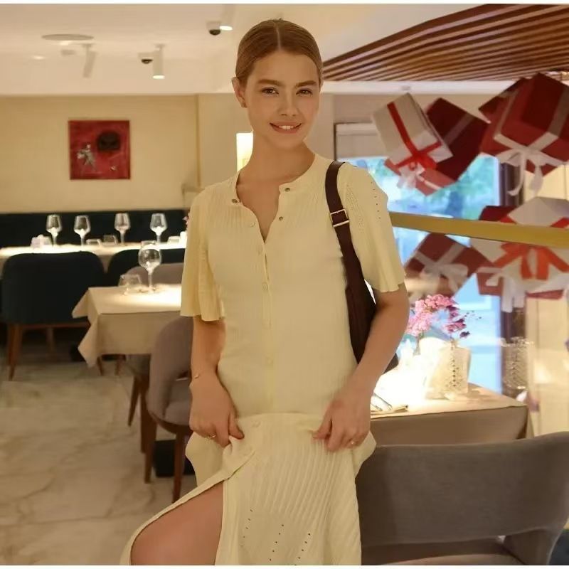 Women Bell Bottom Sleeve Knitting Round Neck Dress 10