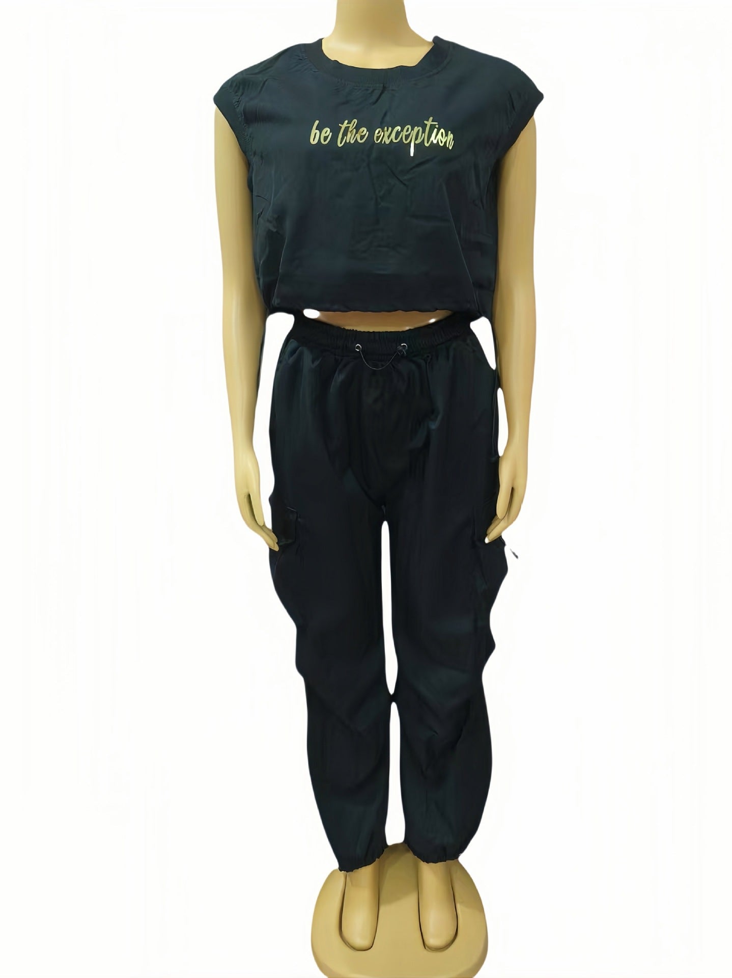 Women Round Neck Short Sleeve Top and Pants Casual Two-piece Set