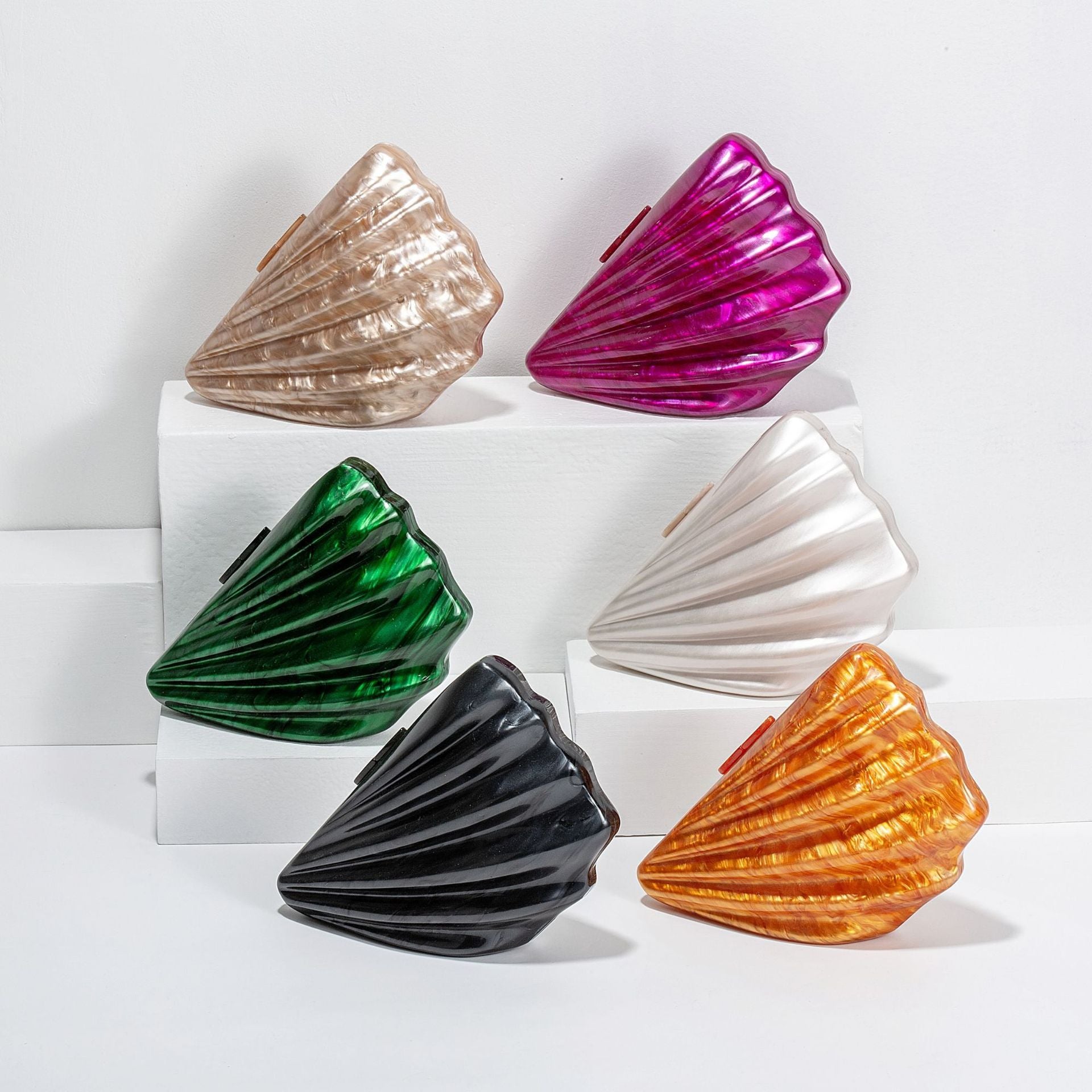 Women's Shoulder/Crossbody Bag Fan-Shaped Shell Acrylic Clutch for Wedding & Evening Party 10