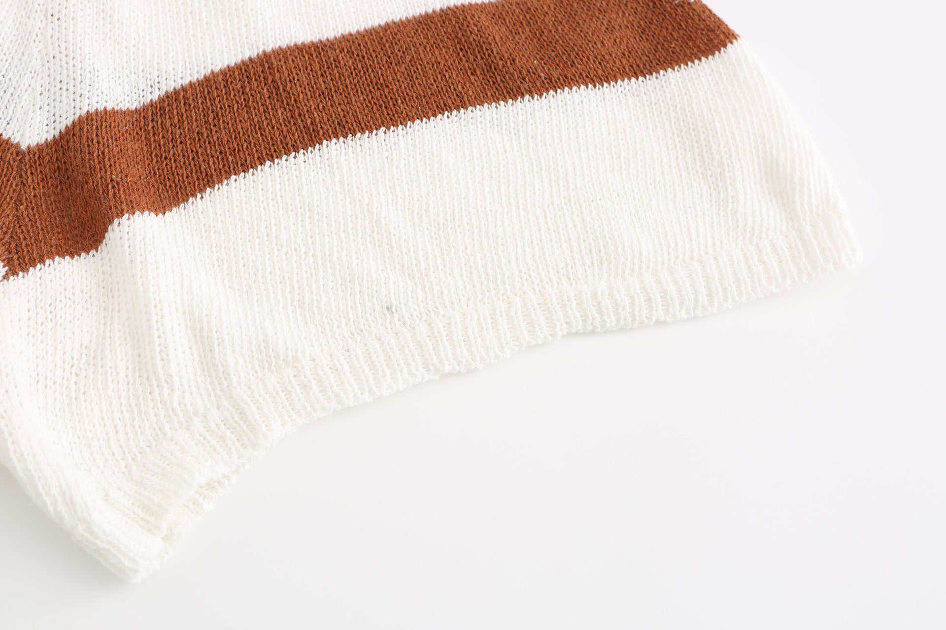 Summer fashion casual deep V-neck knitting vest and shorts two-piece set 39