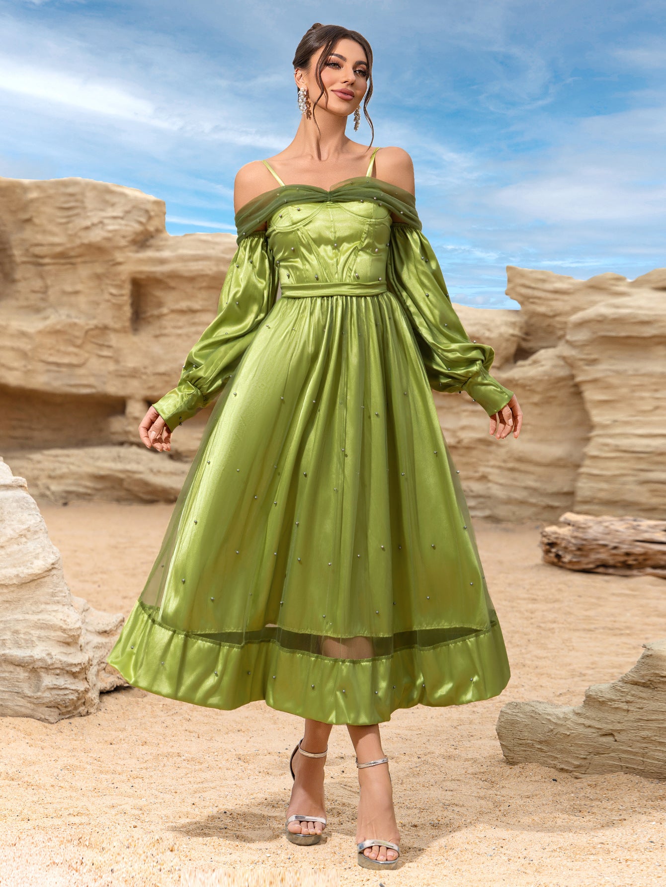 Women Spring and Summer Sexy Strapless Raglan Sleeve Dress