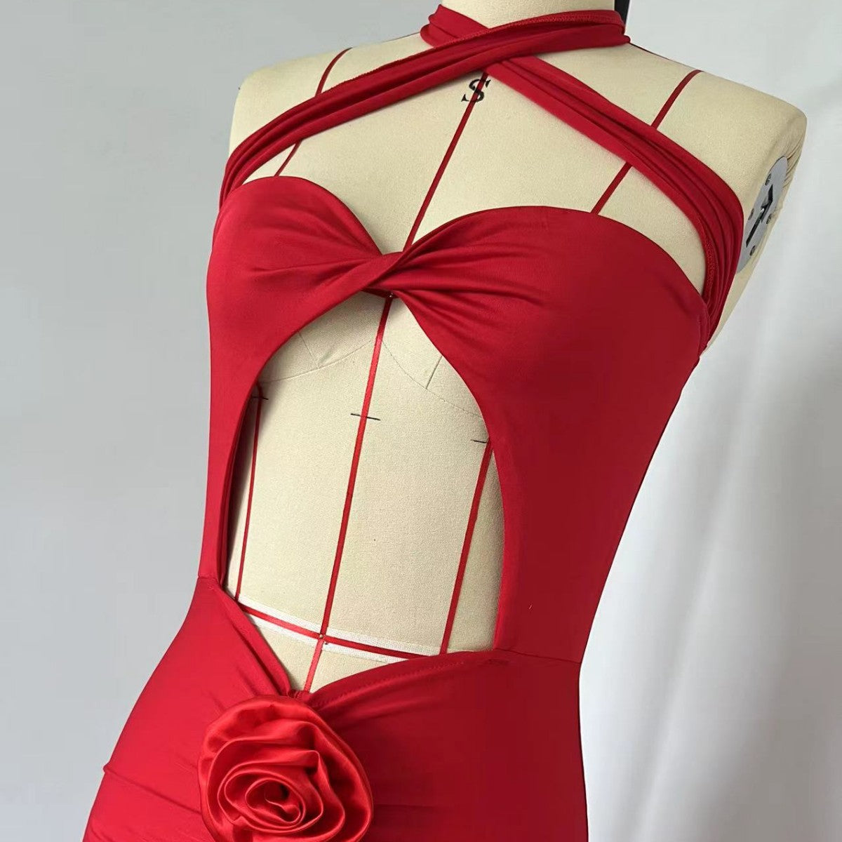 Women Flower Cross Halter Neck Hollow Sexy Plunging Pleated Dress 12