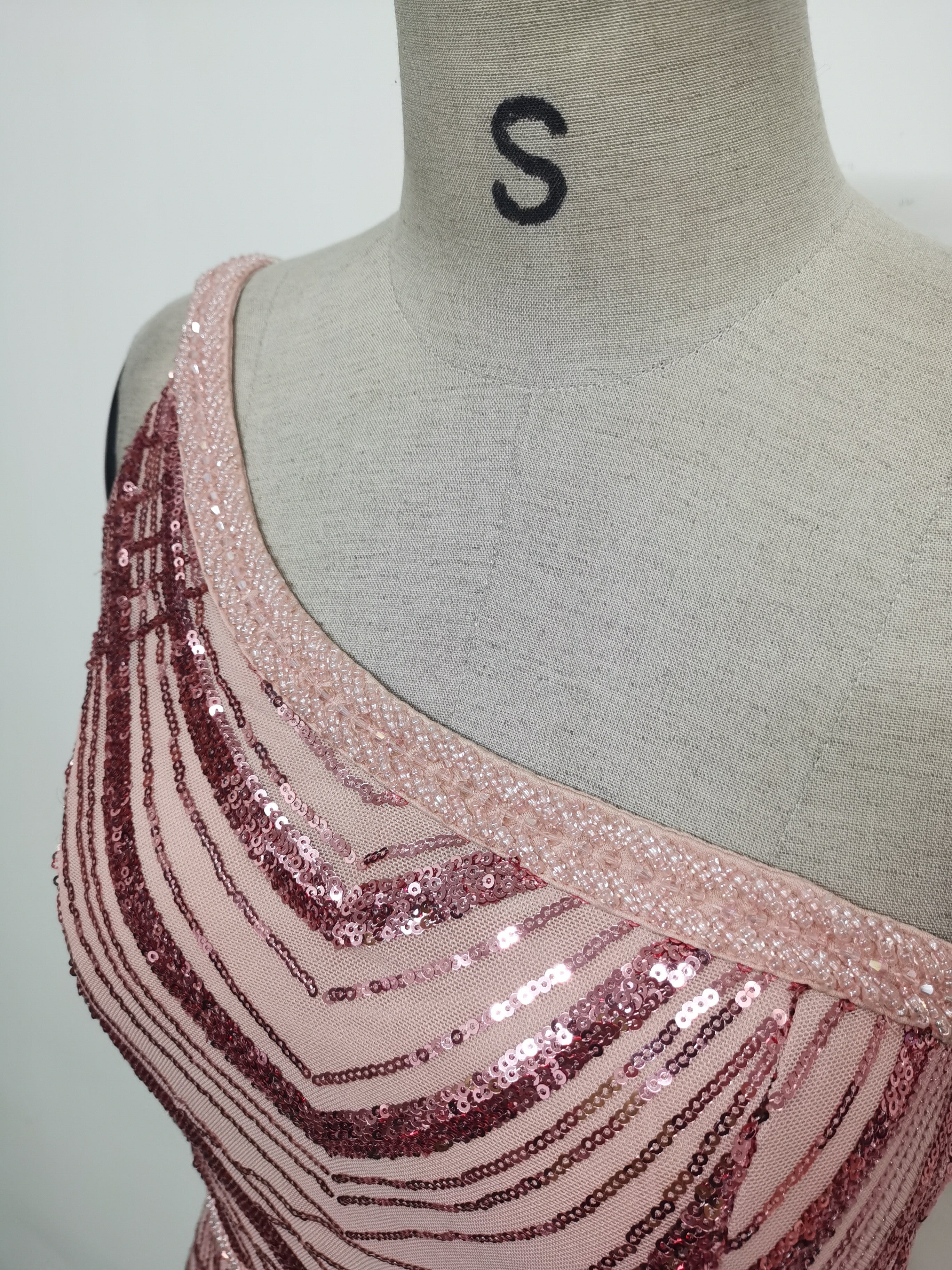 Women Flower Sequin Beaded One-shoulder Evening Dress 20