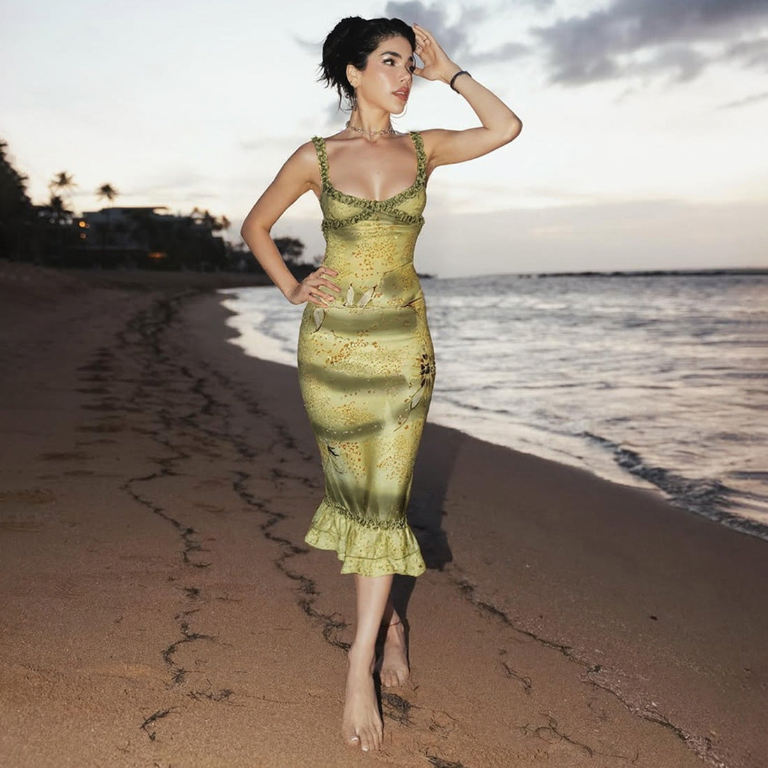 Fashion Women's V-Neck Low-Cut Camisole with Ruffle Edge Floral Print Skirt Set 6