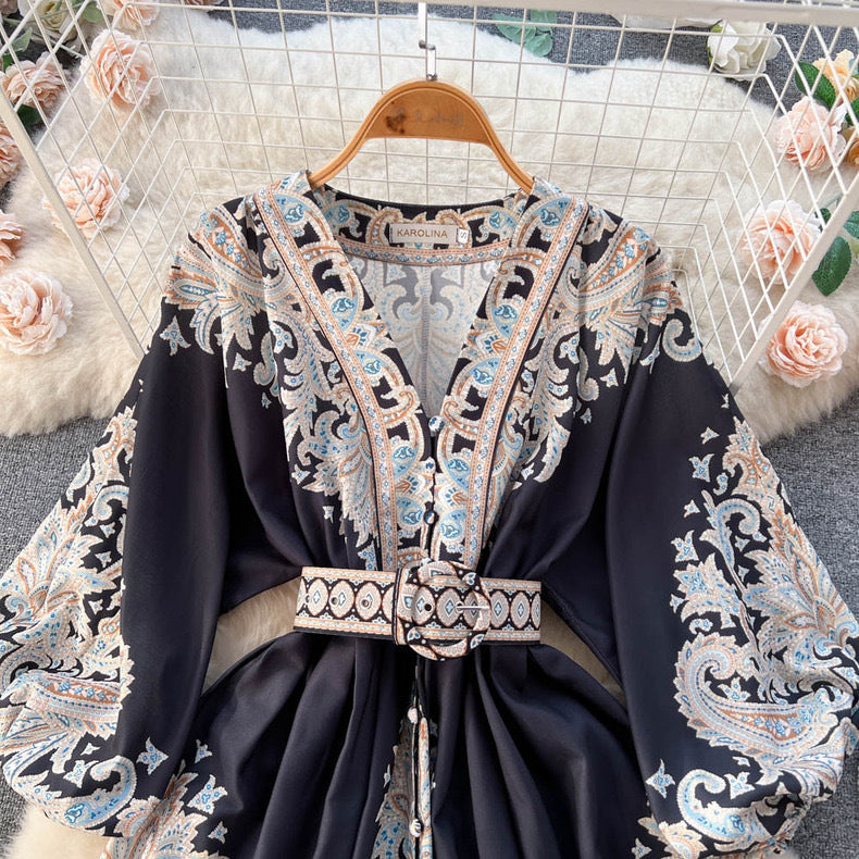 Women Spring French Vintage Print Single-Breasted V-Neck Lantern Sleeve Maxi Dress 14