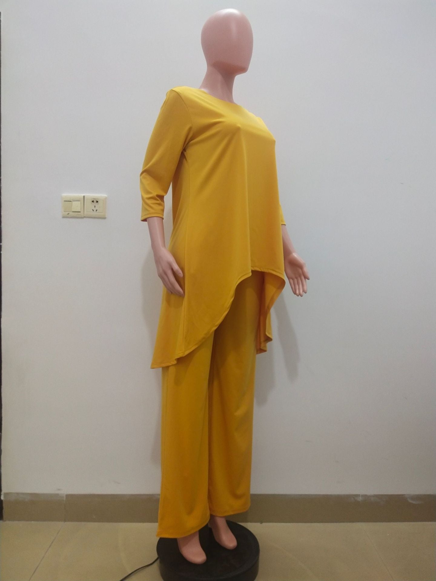 Women Irregular Hem Solid Top and Pant Two-piece Set 10