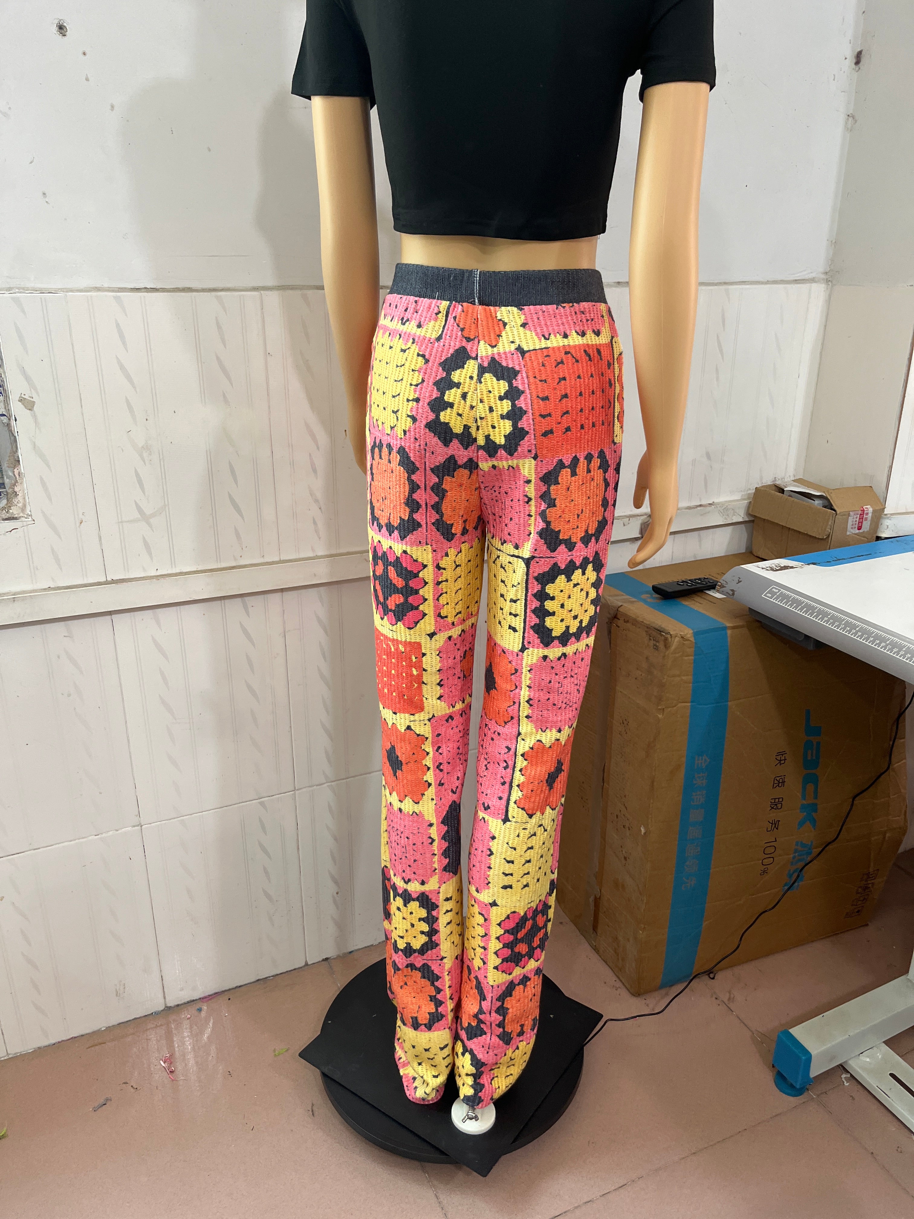 Women's Short Sleeve Round Neck Cop T-Shirt Multicolor Printed Pants Two Piece Set 10