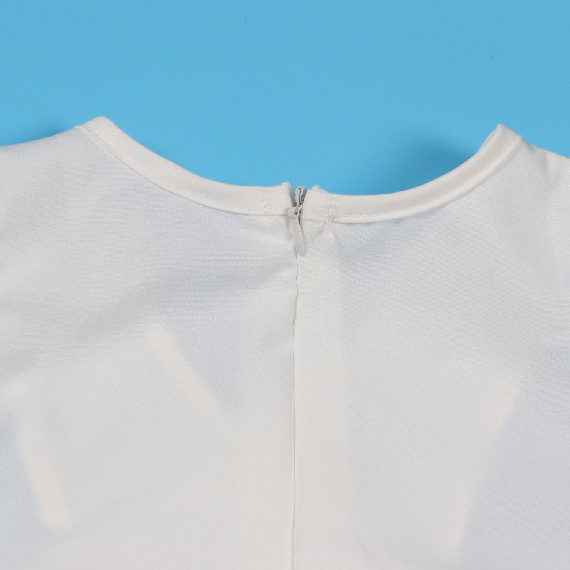 Women Solid Hollow Shoulder Crossover Dress 24