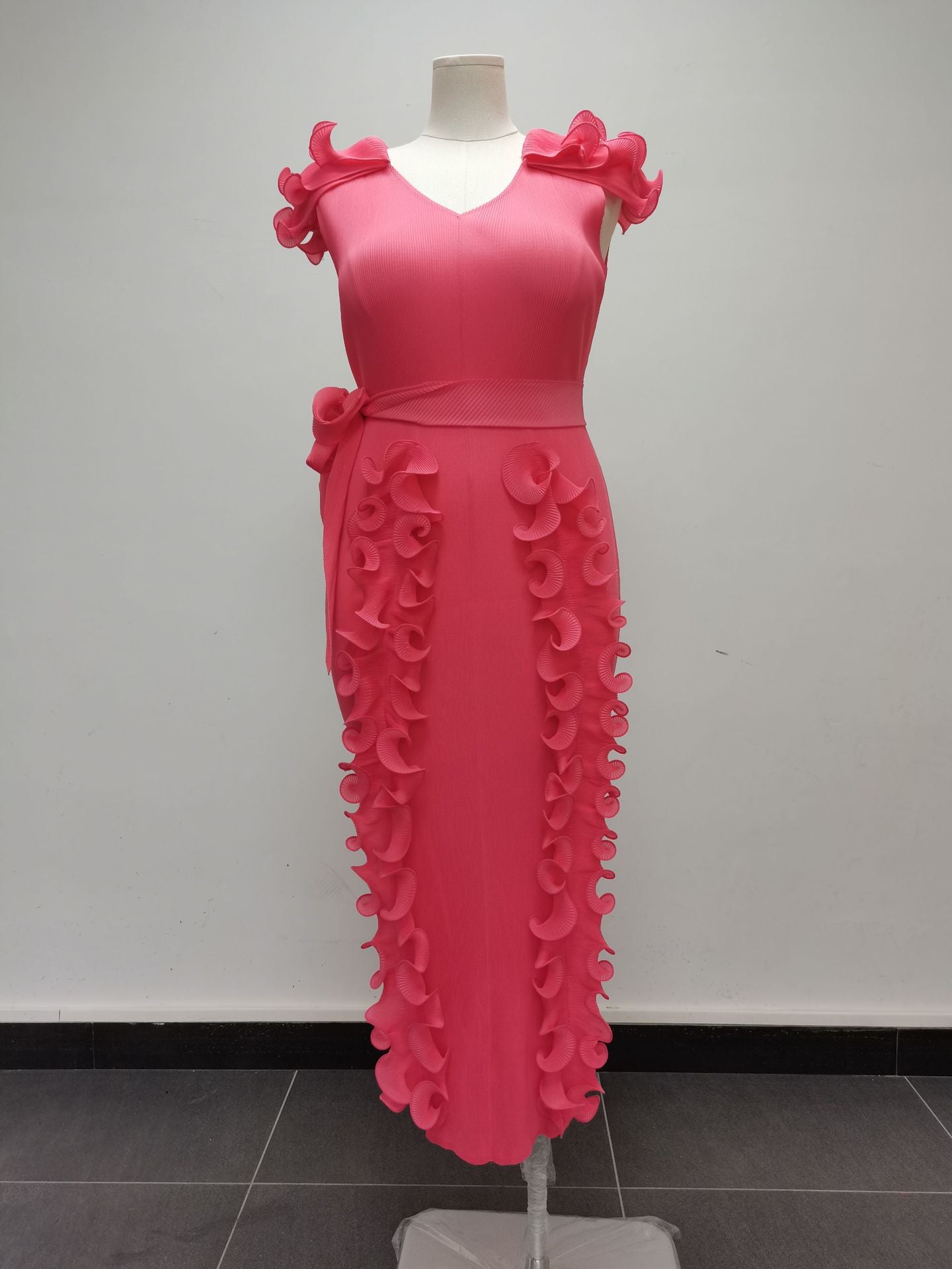 Plus Size Women Solid Pleated Dress