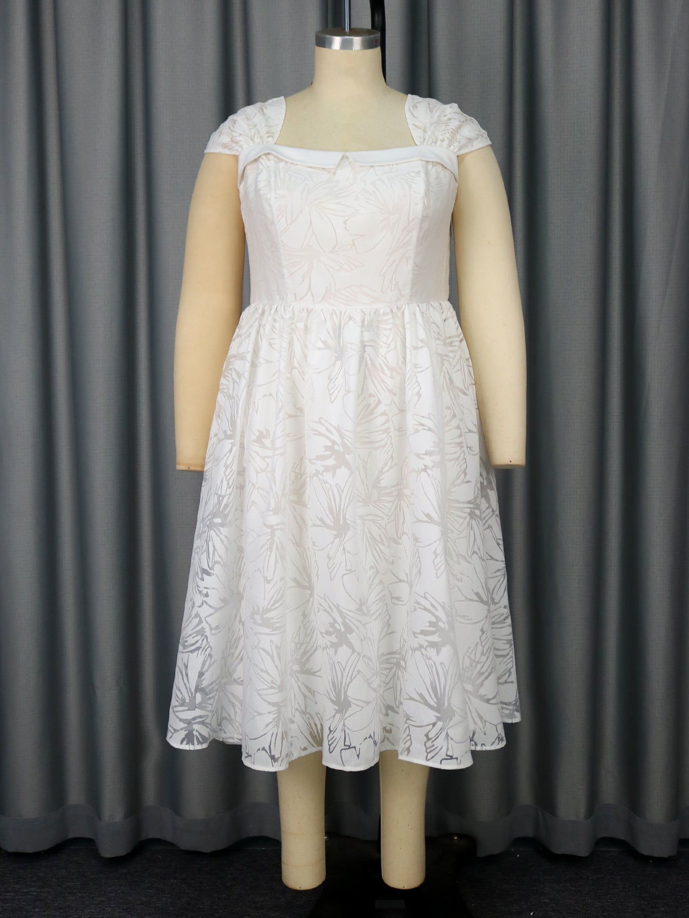 Plus Size Wedding Jacquard White Square-Neck High-Waist A-Line Elegant Wedding Dress 5