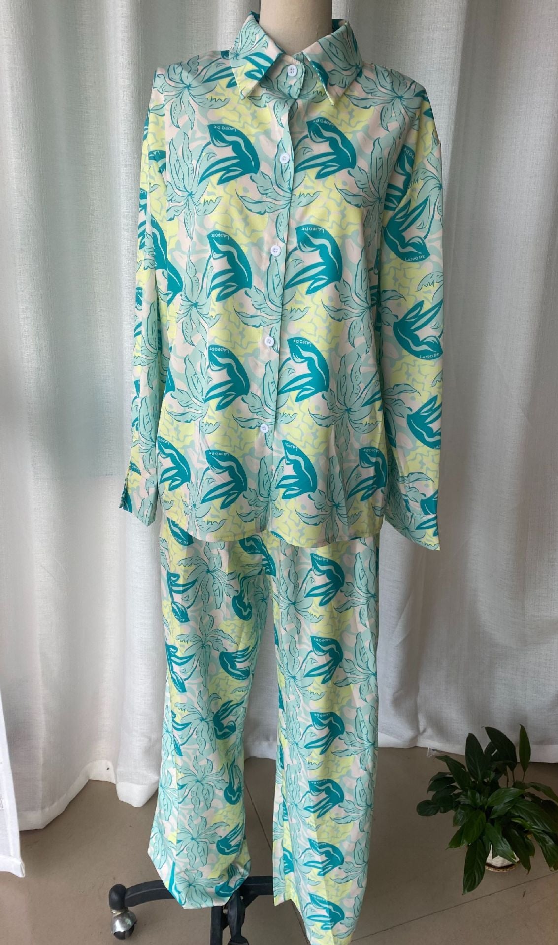 Women's Fashionable Loose Printed Long Sleeve Shirt Slit Wide Leg Pants Two Pieces Suit 8