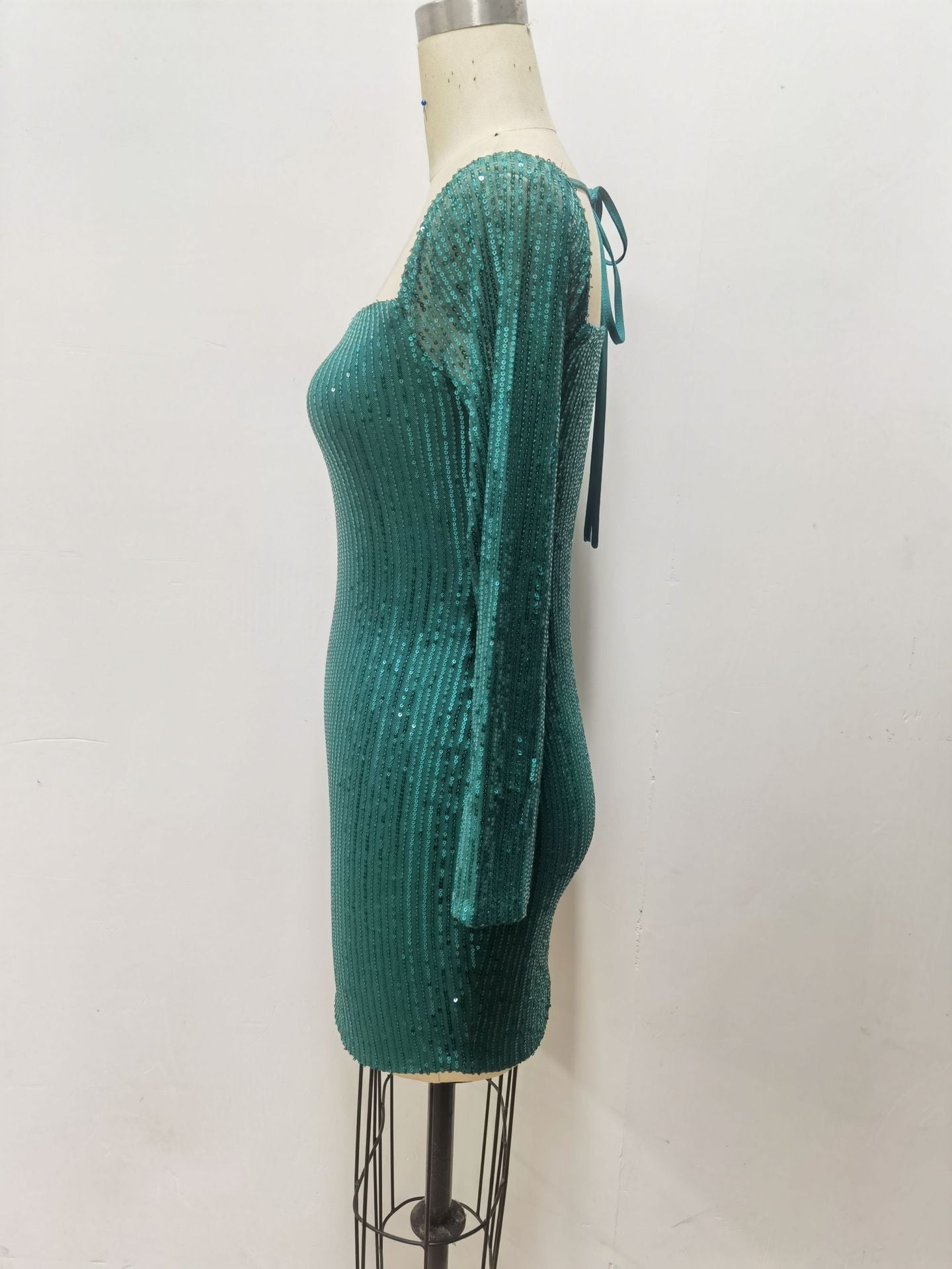 Sexy Long Sleeve Solid Color Sequin Evening Dress Slim Bodycon Dress 31