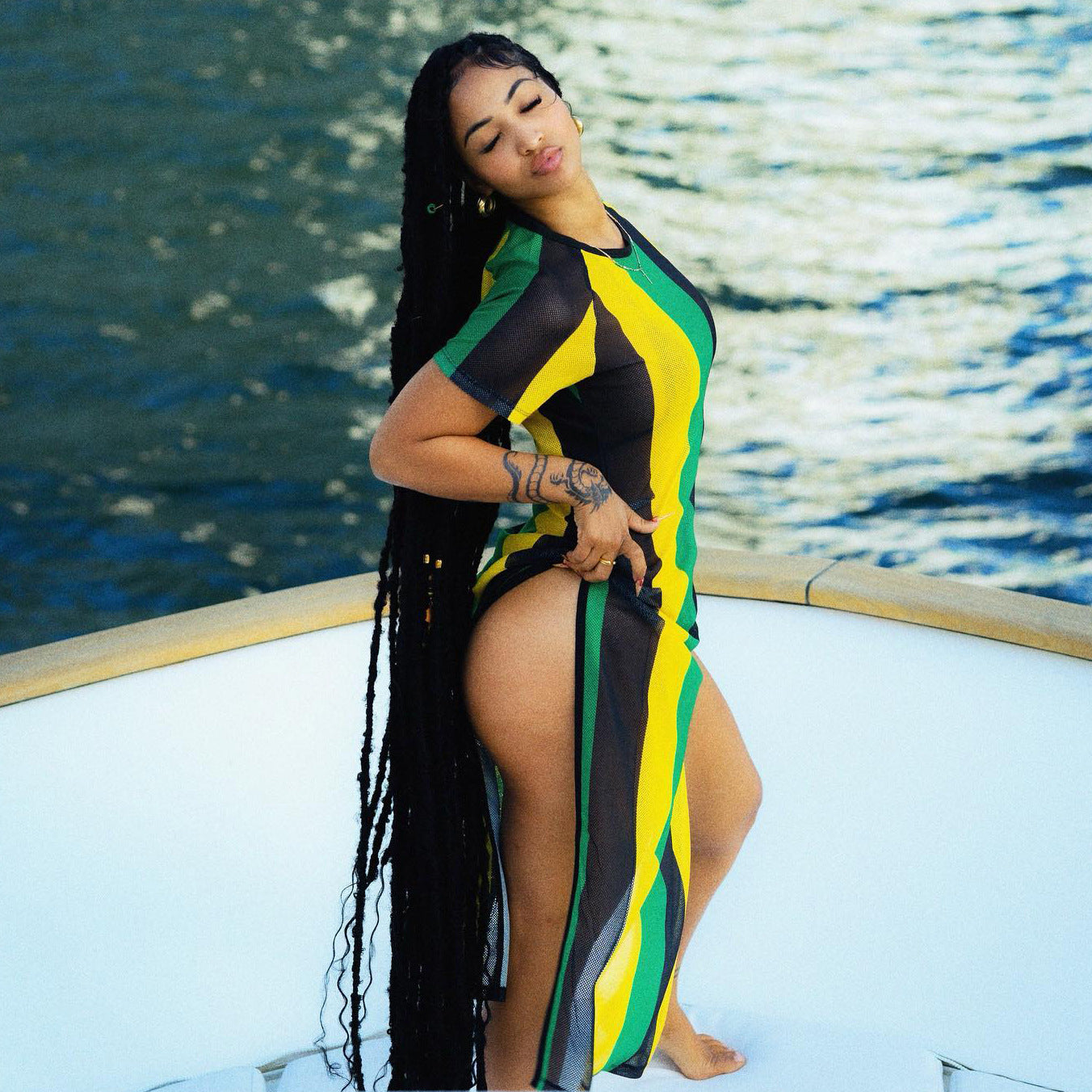 Women's summer short-sleeved striped color-block slit dress 4