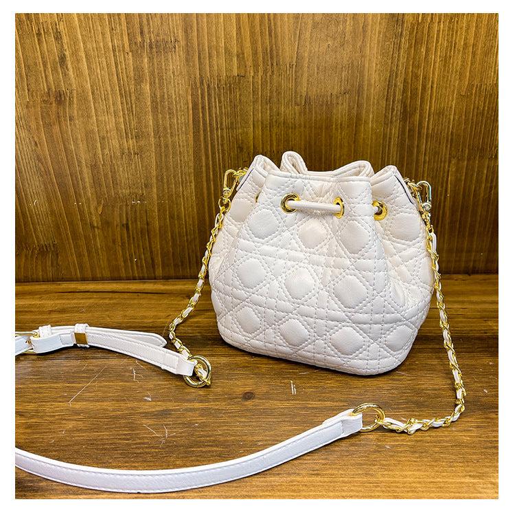 Women Lingge Bag Fashion Pearl Bucket Bag Shoulder Messenger Bag 4