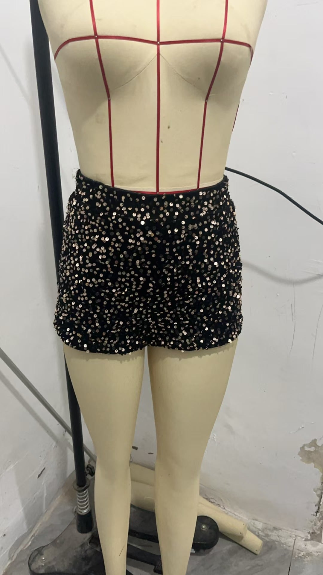 Women Black Sexy Sequin Pearl Shorts 7