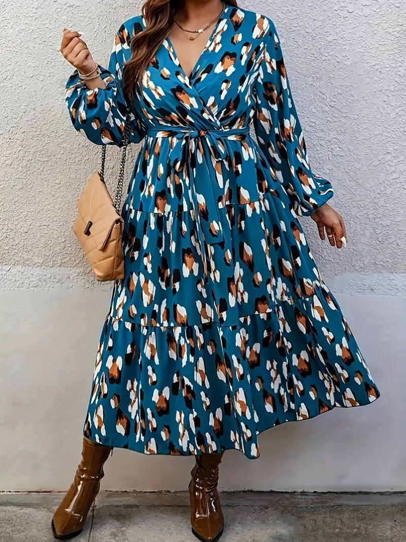 Plus Size Women floral v-neck long-sleeved dress 3