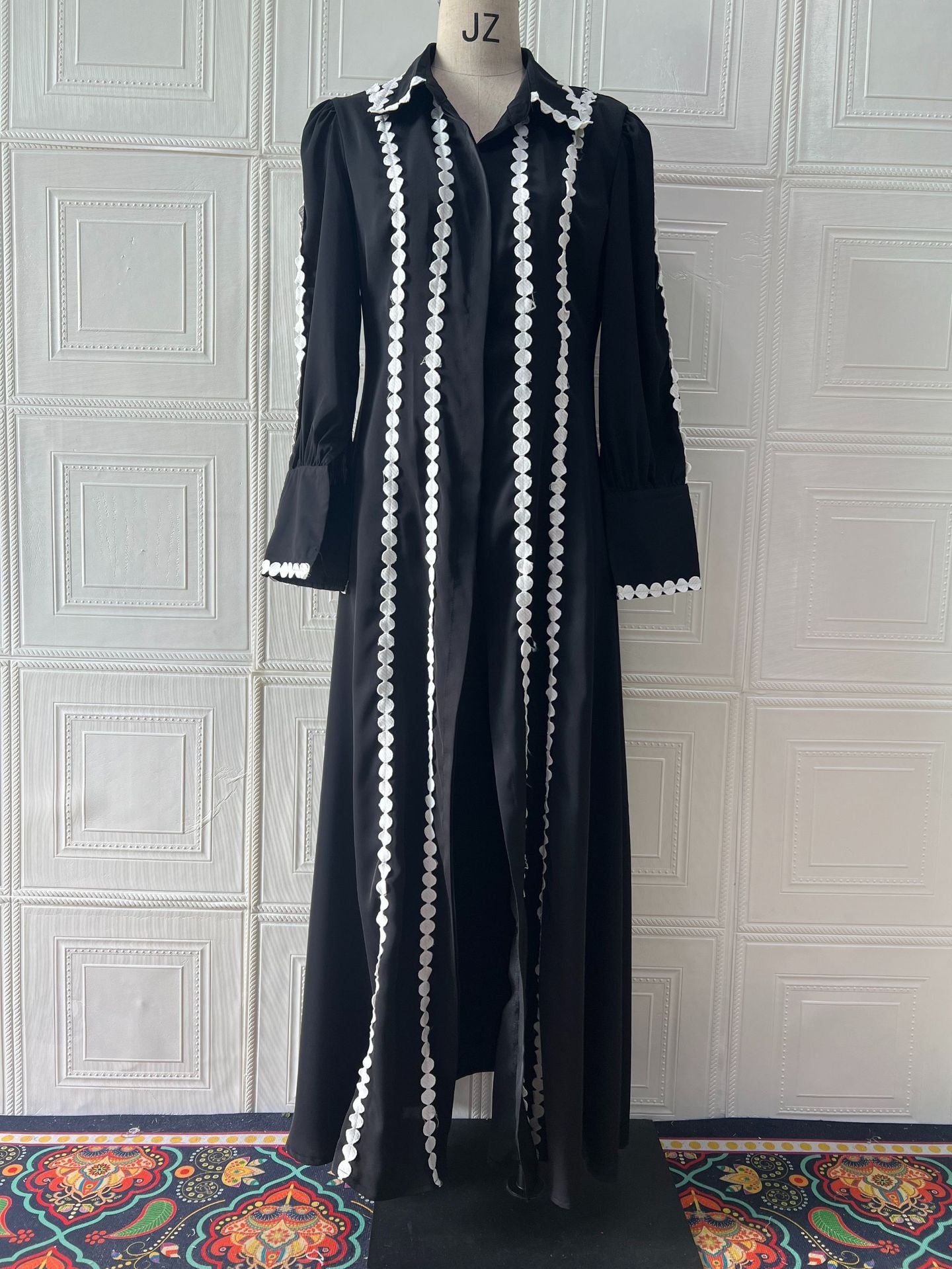 Women Autumn French Lace Turndown Collar Lantern Sleeve Dress 5