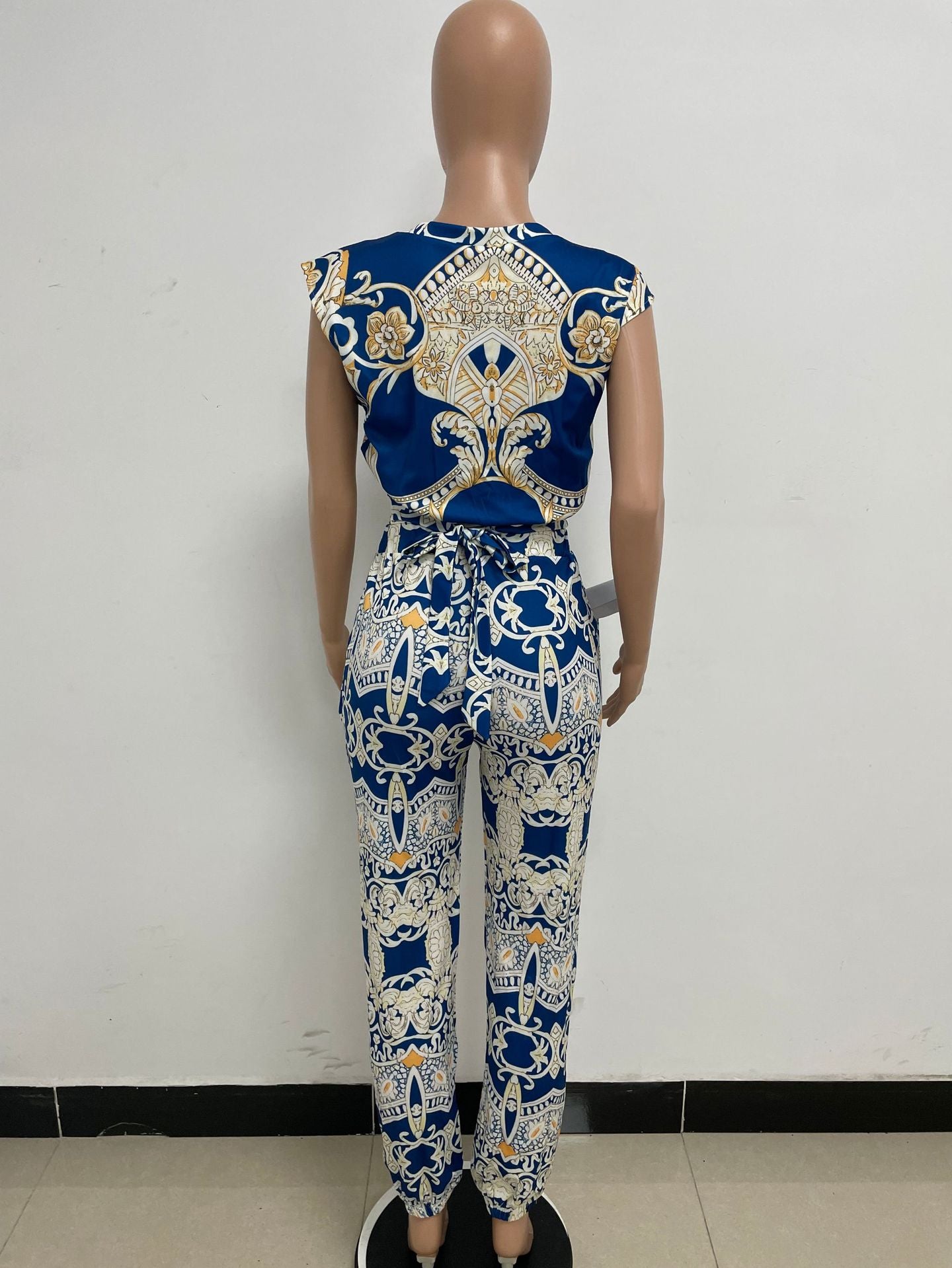 Fashionable Women's Printed Sleeveless Casual Two Piece Pants Set 13