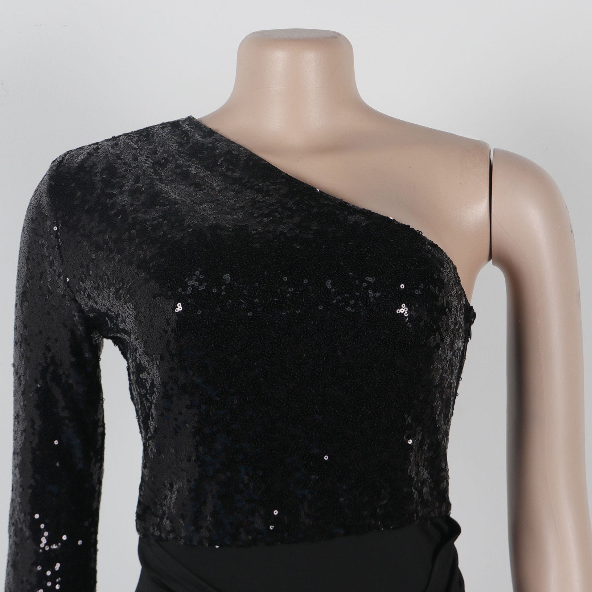 One-Shoulder Long-Sleeved Slim Waist Slit Sequin Dress 8