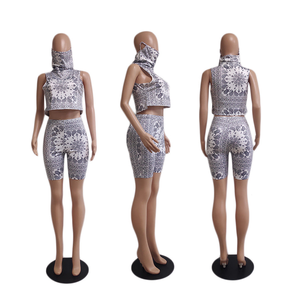 Women Printed Top and Printed Shorts Two-piece Set with Mask 12
