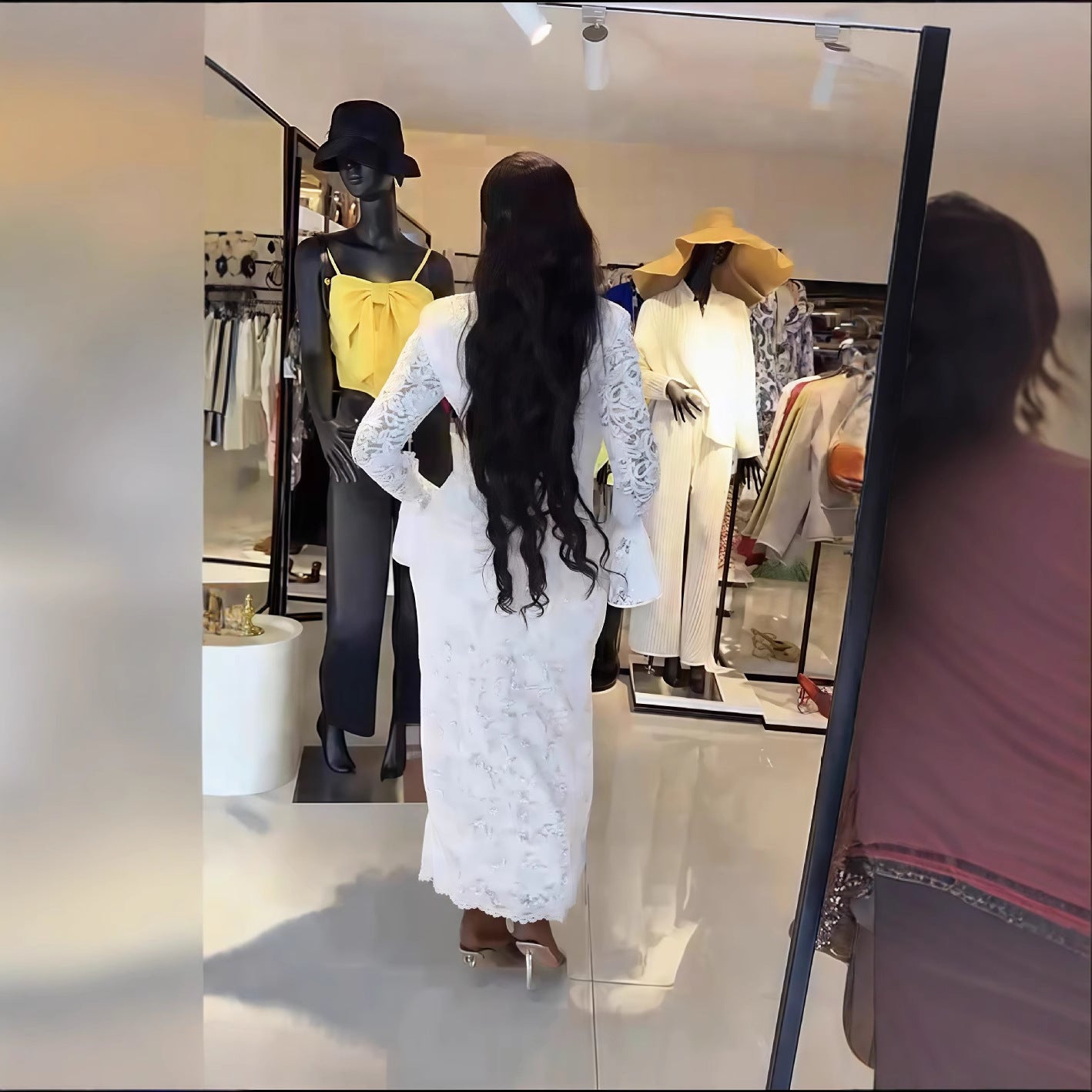 Spring Lace V Neck Bell Sleeve Slit Dress 4