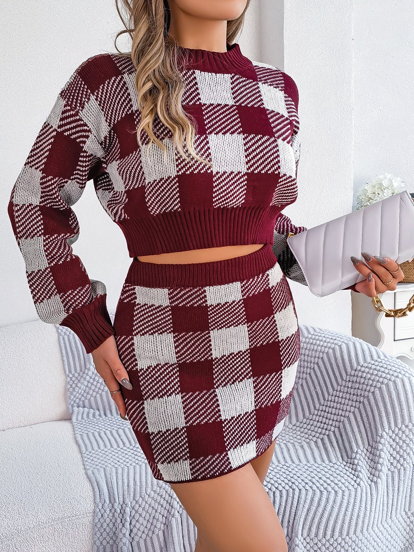 Women Autumn and Winter Casual Contrast Plaid Long Sleeve Crop Sweater and Bodycon Skirt Two-piece Set 12