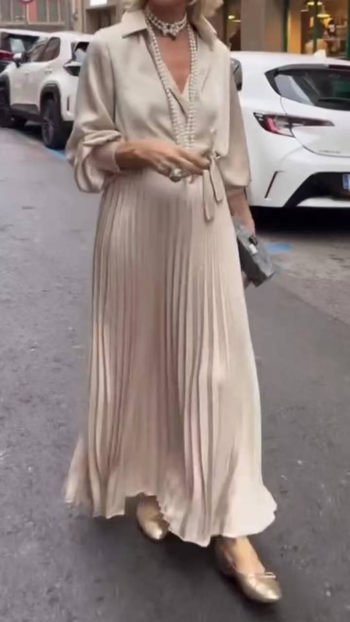 Spring Women's V-Neck Plus-Size Solid Color Belted pleated Dress 3