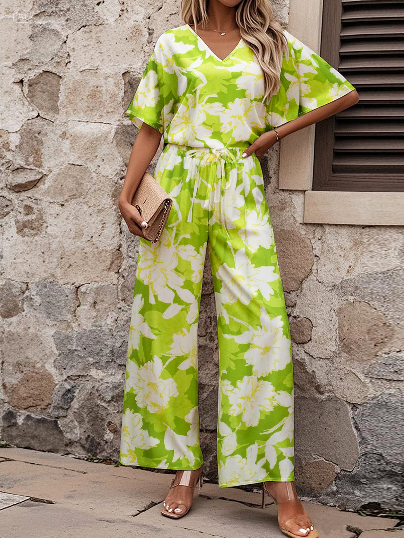 Women Elegant V-neck Short Sleeve Top and Long Pants Casual Two-piece Set 3