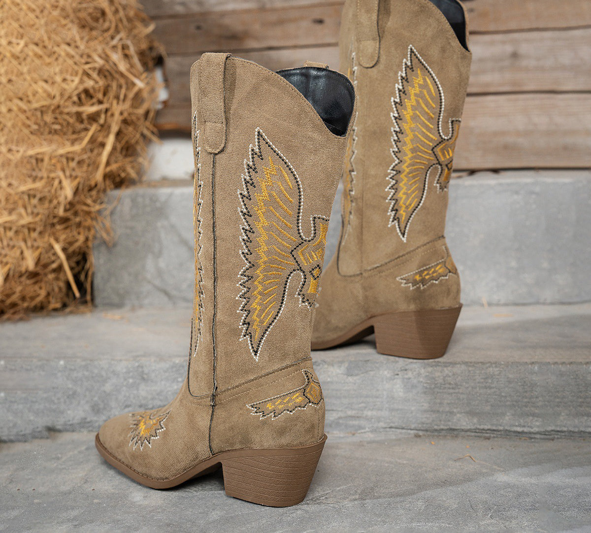 Women's Fashion Autumn Winter Mid Heel Round Toe Plus Size Embroidered Leather Boots 14