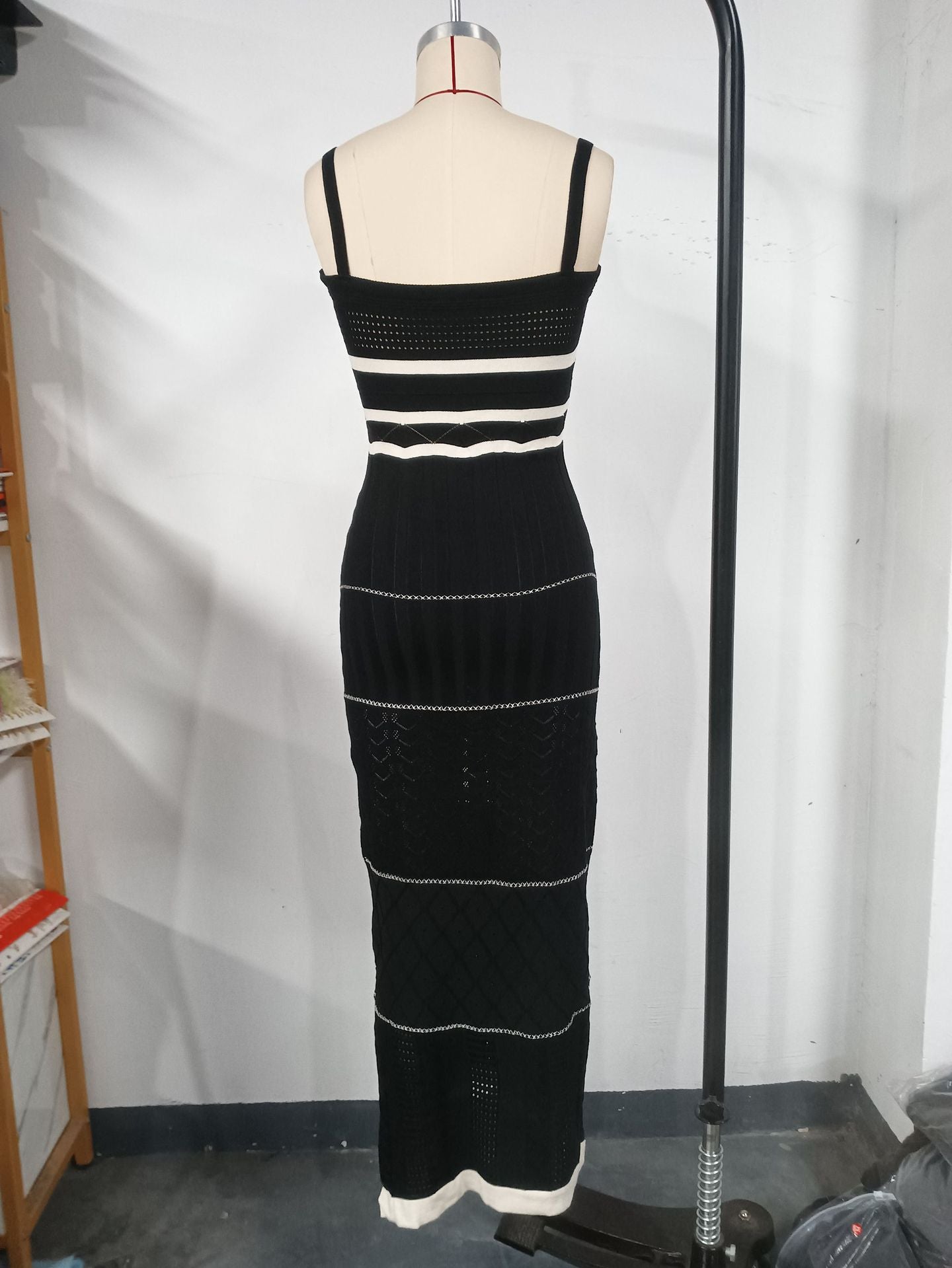 Sexy Contrasting Colors U-Neck Straps Woolen Dress 11