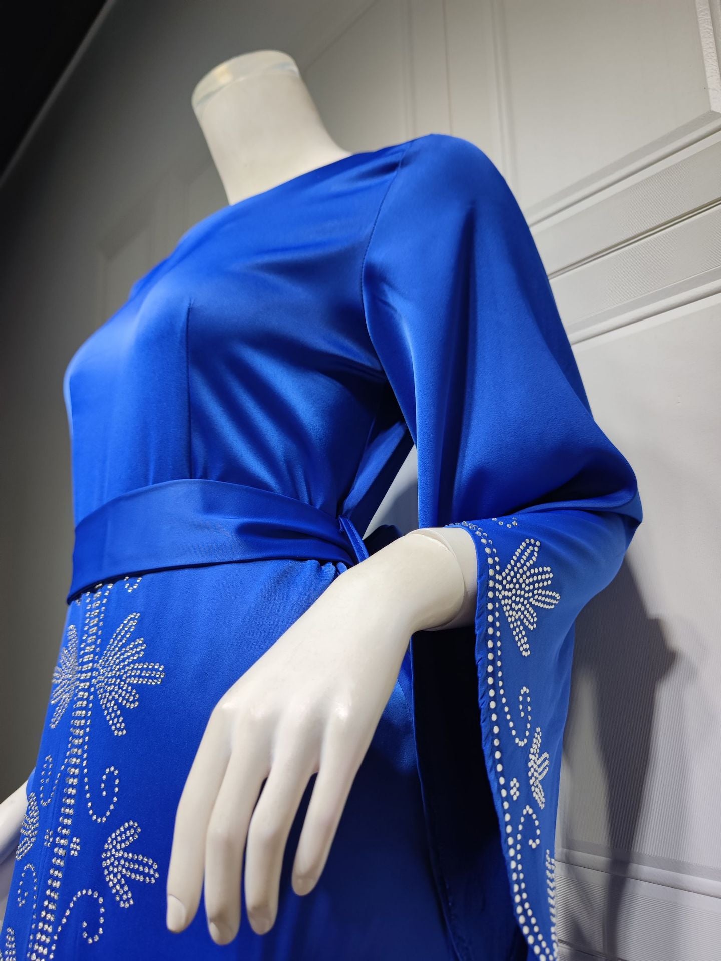 BamBam Women Arabian Dubai Robe With Diamonds Satin Gown - BamBam