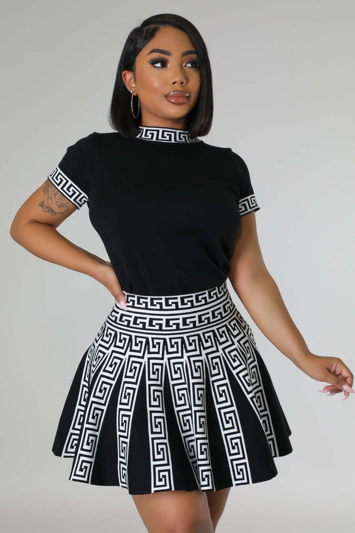 BamBam Fashion Print Round Neck Short Sleeve Pleated Two-Piece Skirt Set Female - BamBam