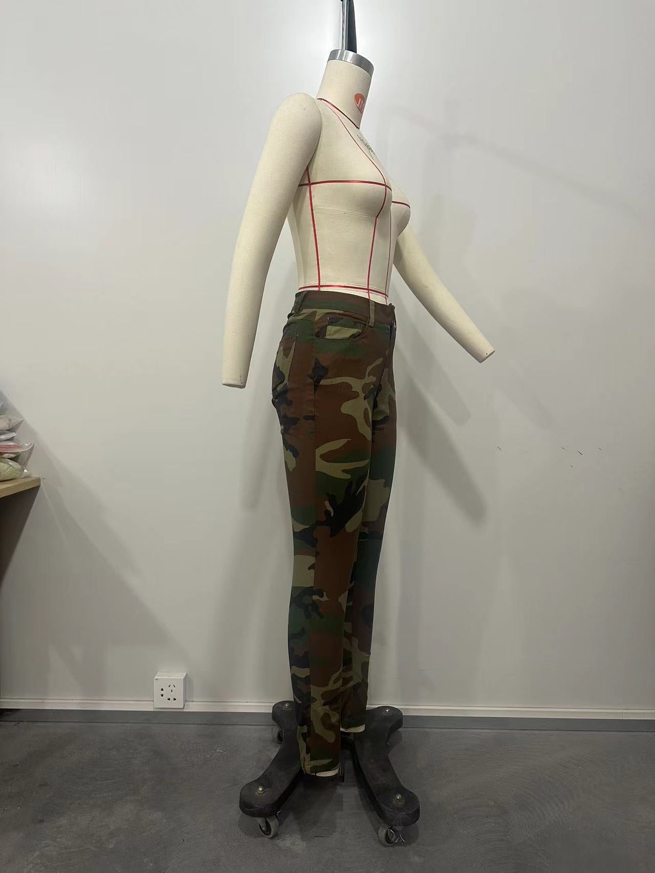 BamBam Women Camouflage Cargo Pants - BamBam