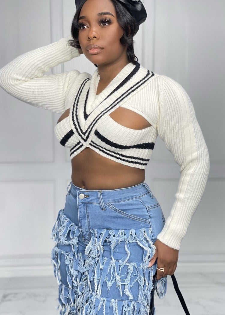 Women Spring White Knitting Hollow Out Long Sleeve Crop Top