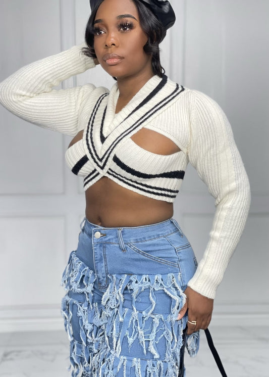 Women Spring White Knitting Hollow Out Long Sleeve Crop Top